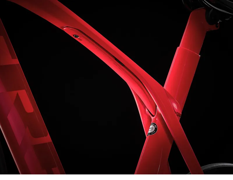 Trek Madone SL 6 Road Bike in Red-8